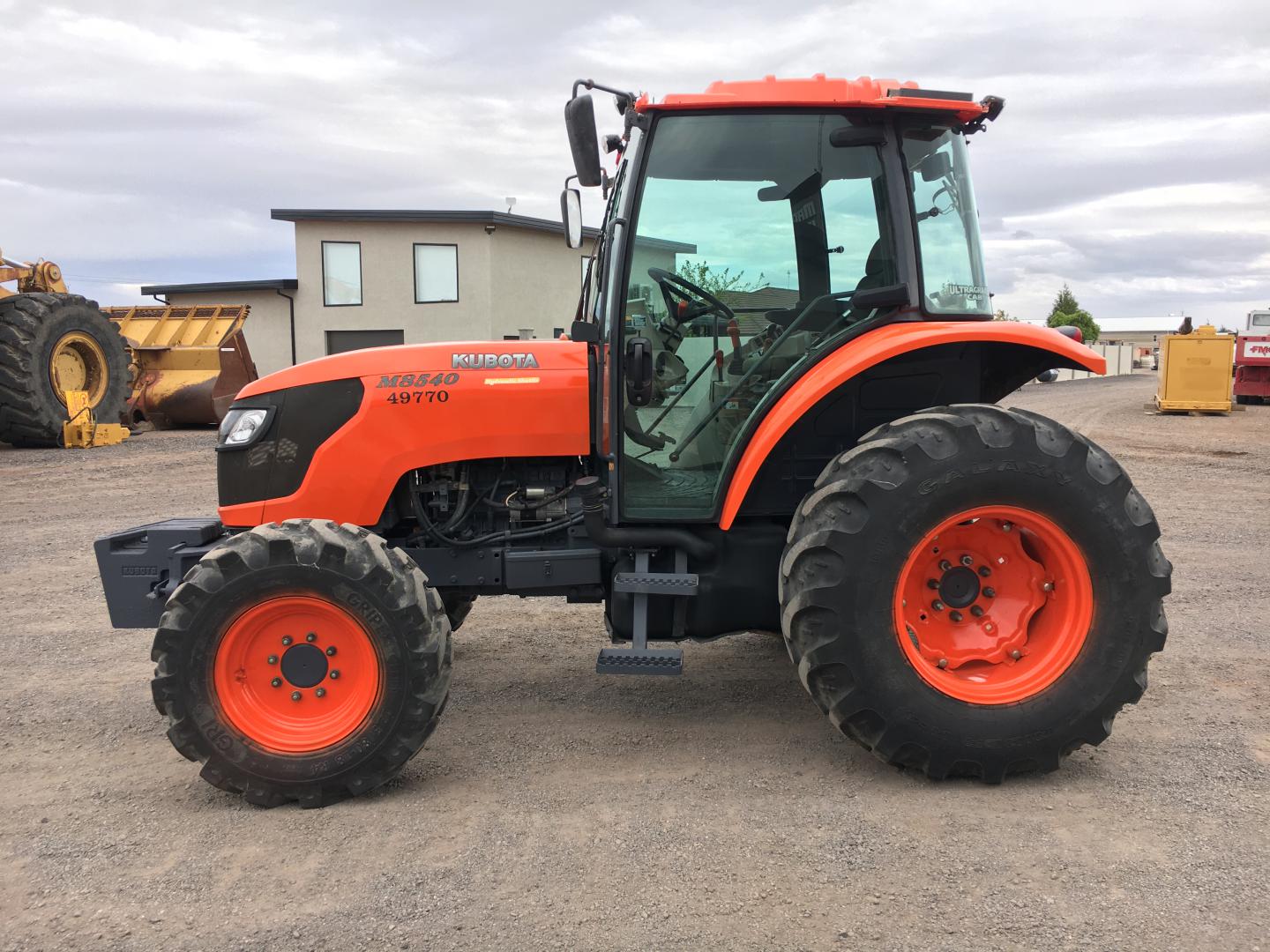 TRACTOR KUBOTA M8540D